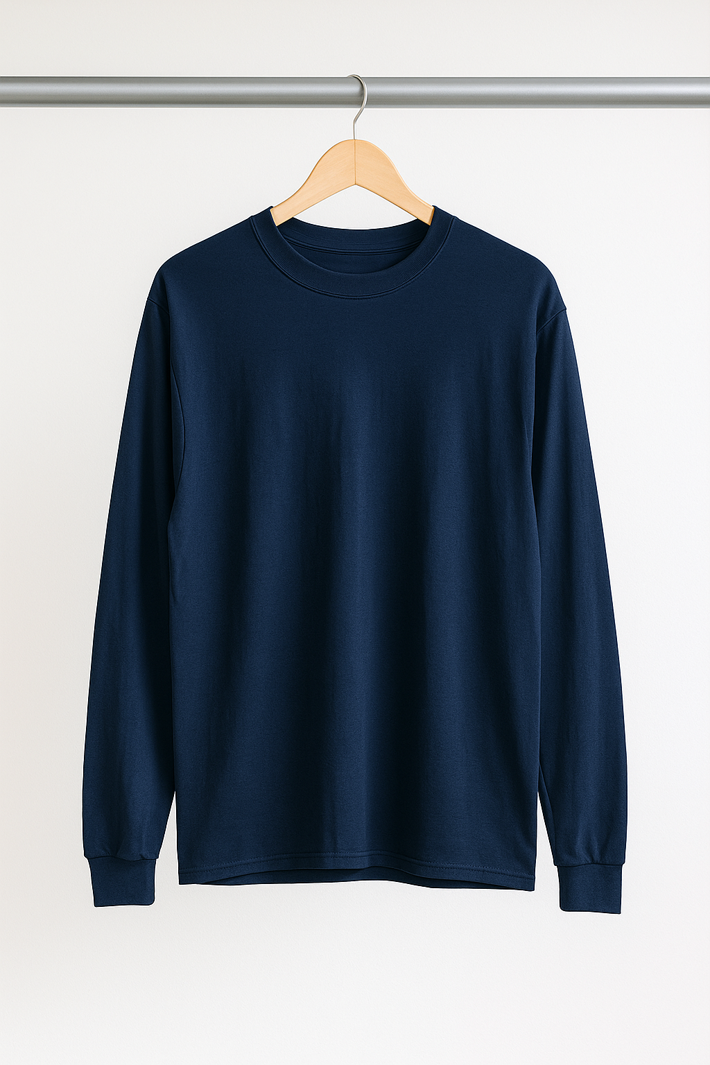 Unisex Classic Sweatshirt – Soft &amp; Stylish